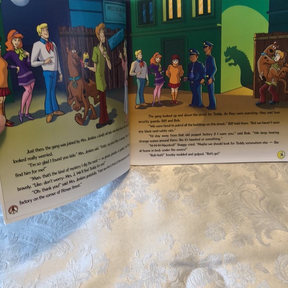 SCOOBY-DOO! & THE FANTASTIC PUPPET FACTORY - New Children’s- free tattoos - #242 - Picture 6 of 8